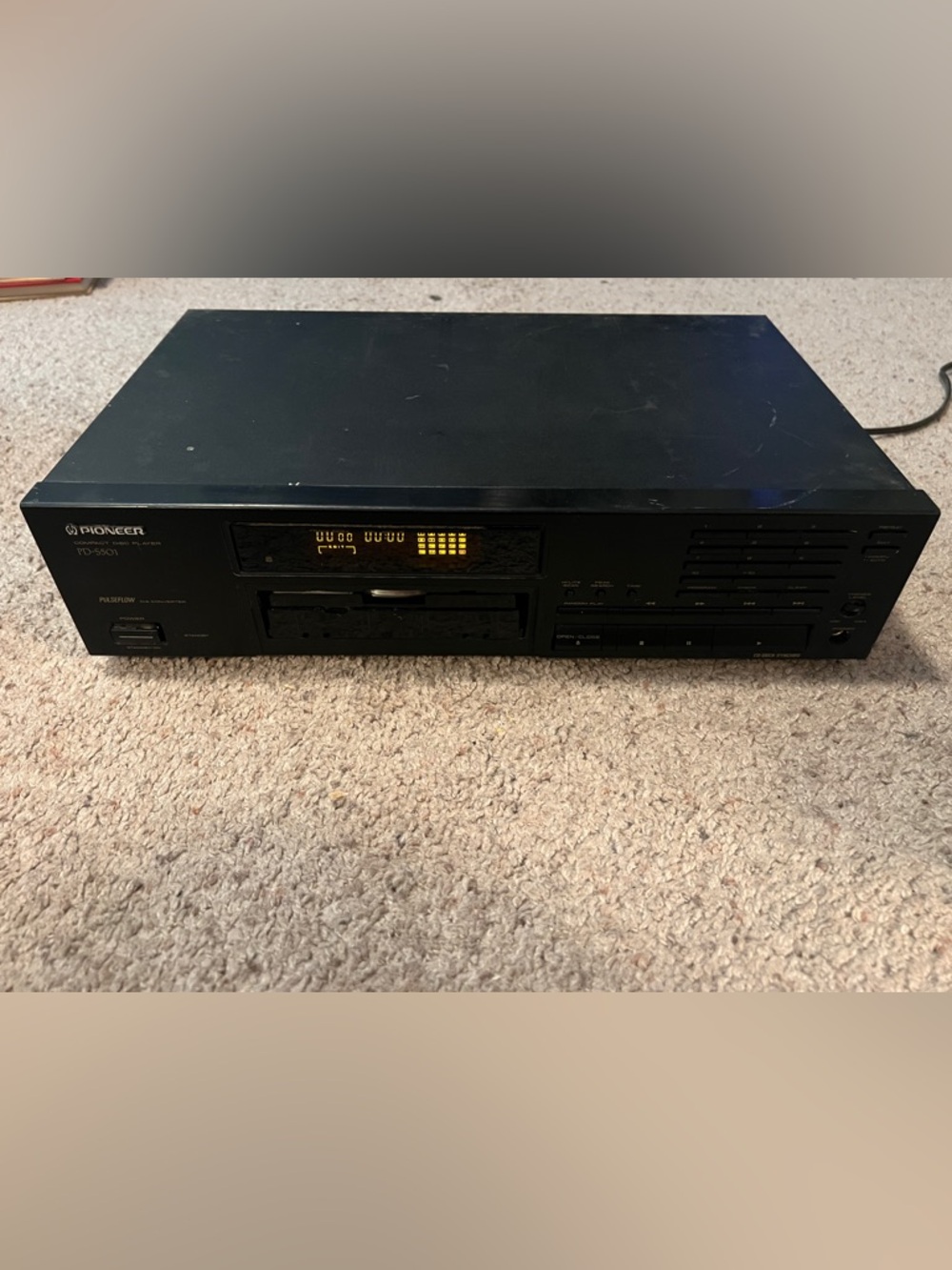 PIONEER Black compact CD Player with Digital Display